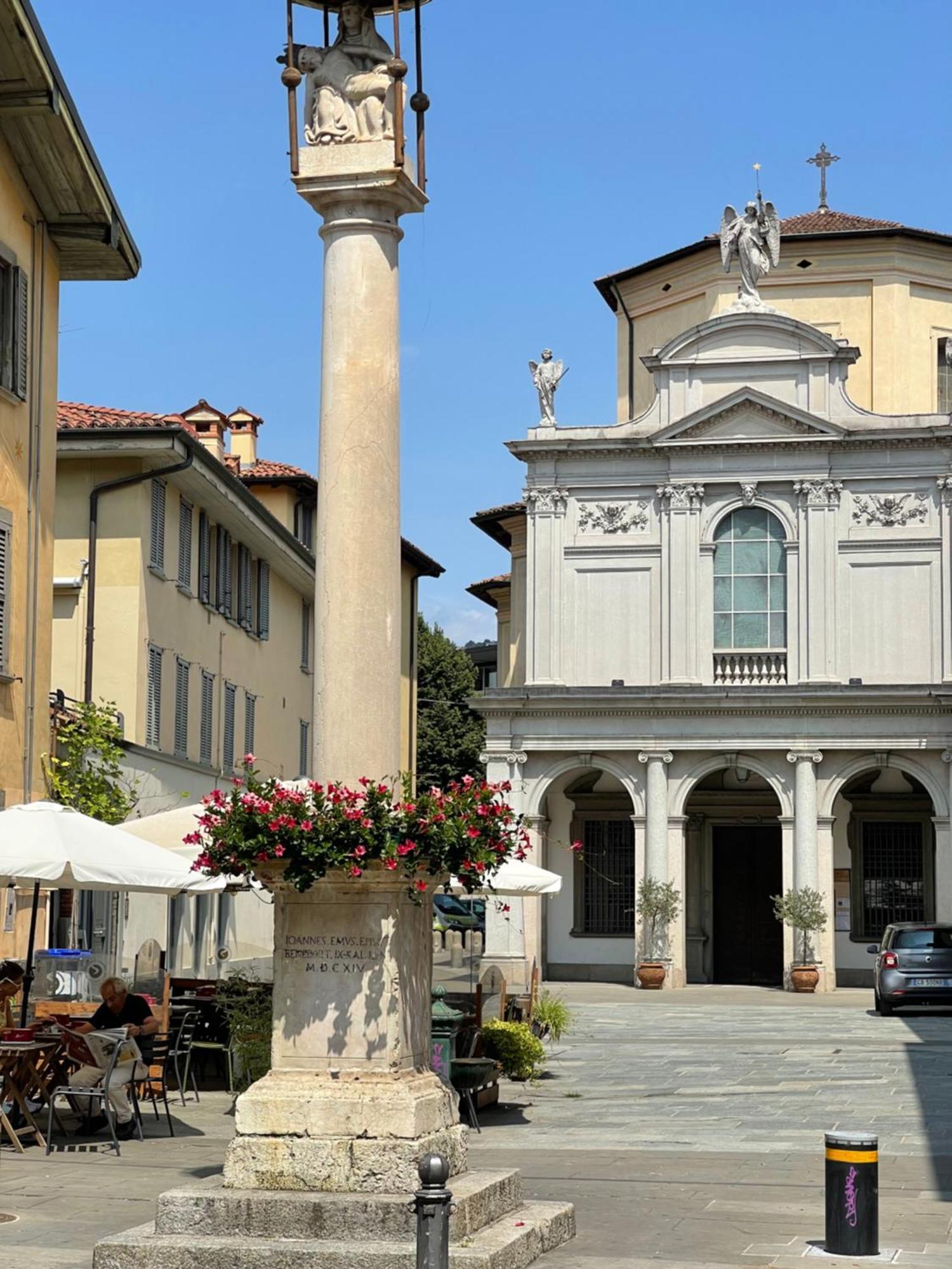 베르가모 La Casina Di Alessia 아파트 외부 사진